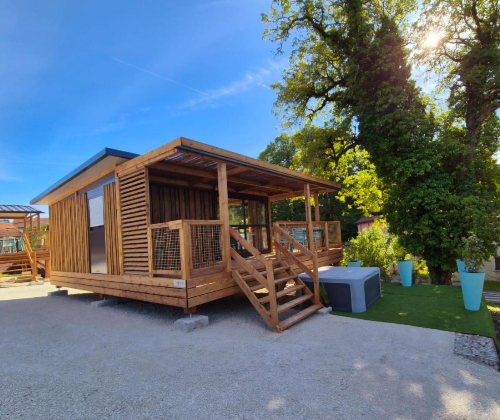 Les Lodges D'Emeraude Maisod Екстериор снимка