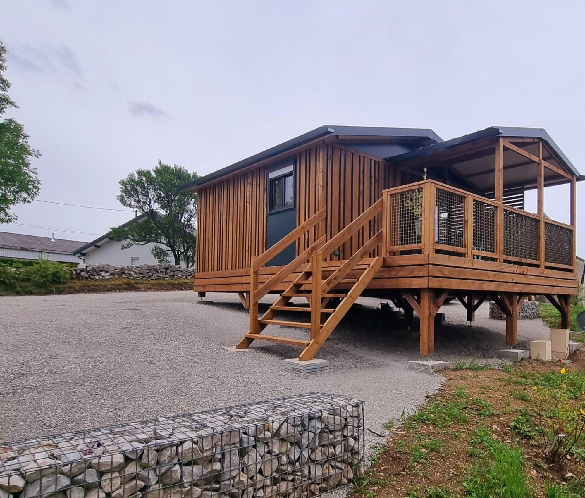 Les Lodges D'Emeraude Maisod Екстериор снимка